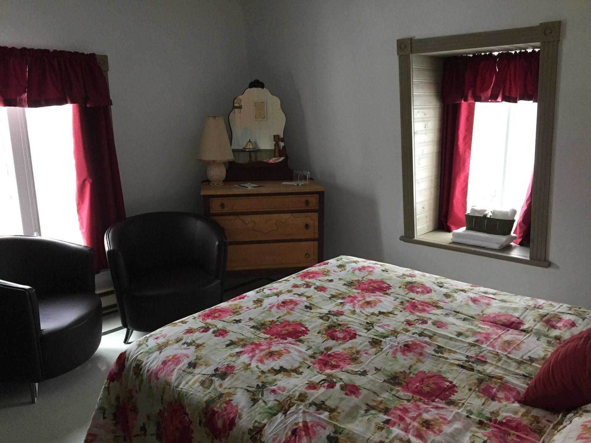 Auberge Petite Plaisance La Malbaie Dış mekan fotoğraf